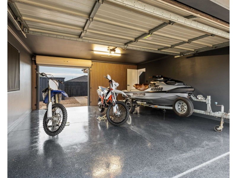24 Everest Street, Warner QLD 4500