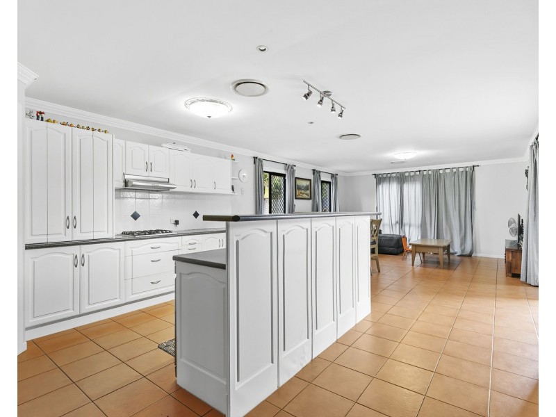 29 Wimbledon Drive, Morayfield QLD 4506