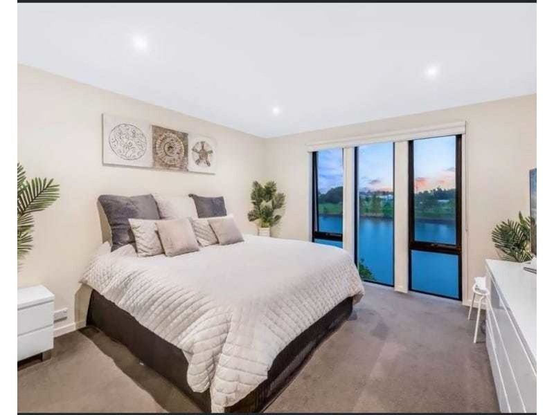 22/126 Marina Quays Boulevard, Hope Island QLD 4212