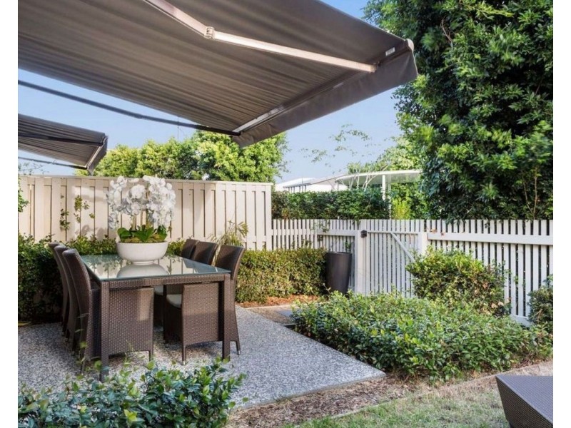 22/126 Marina Quays Boulevard, Hope Island QLD 4212