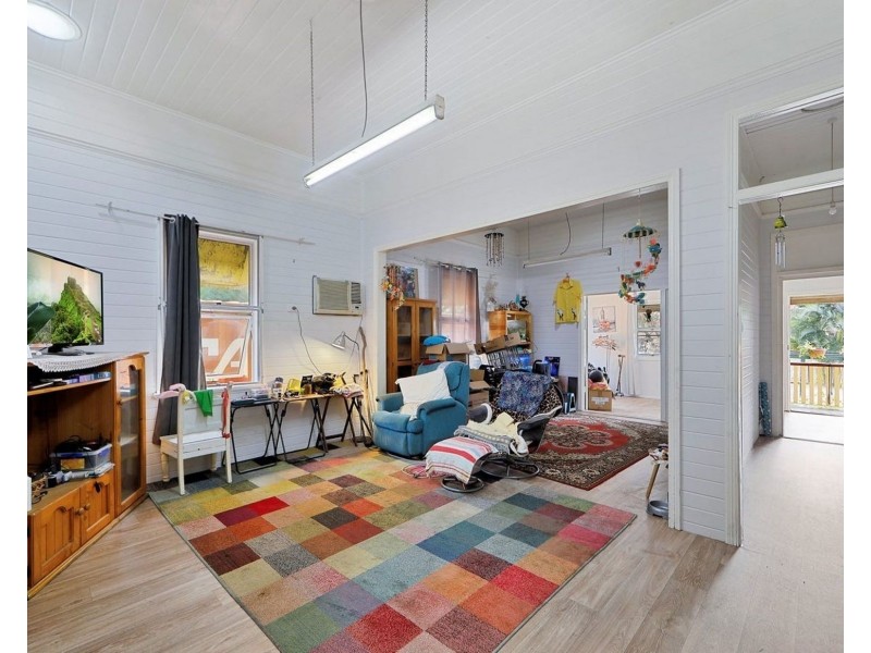 31 Pitt Street, Bundaberg South QLD 4670