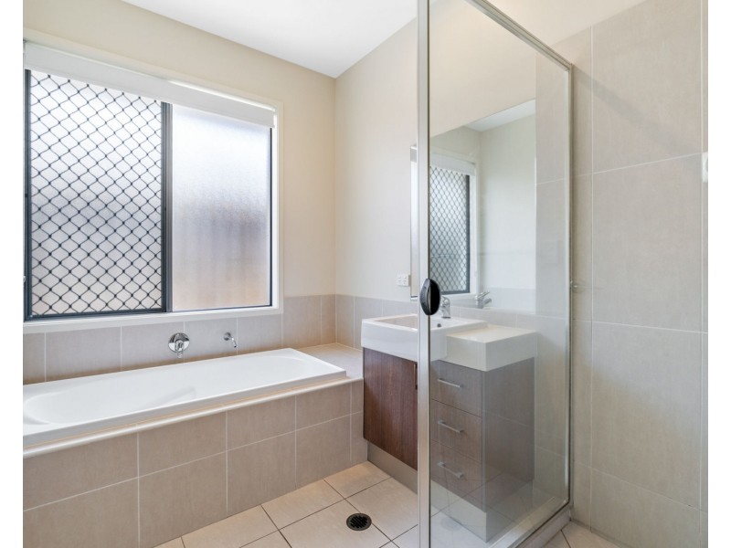 34 Phaeton Street, Upper Coomera QLD 4209