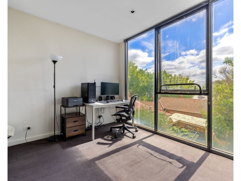212/951-955 Dandenong Road, Malvern East VIC 3145