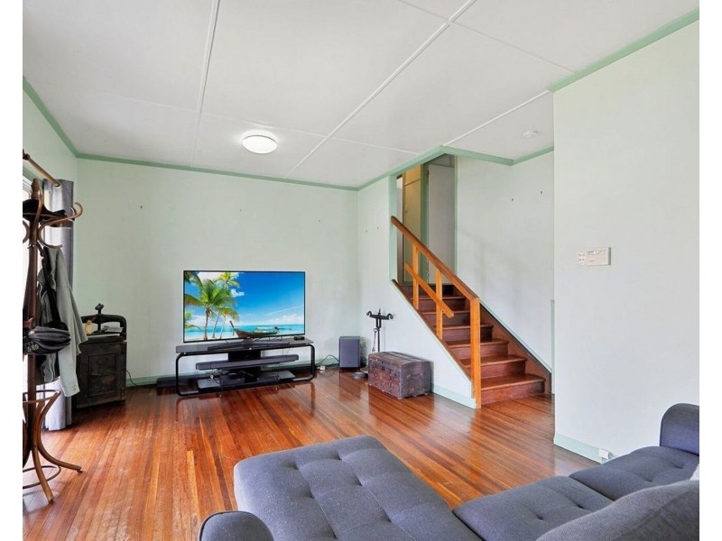 65 Burnett Street, Bundaberg South QLD 4670