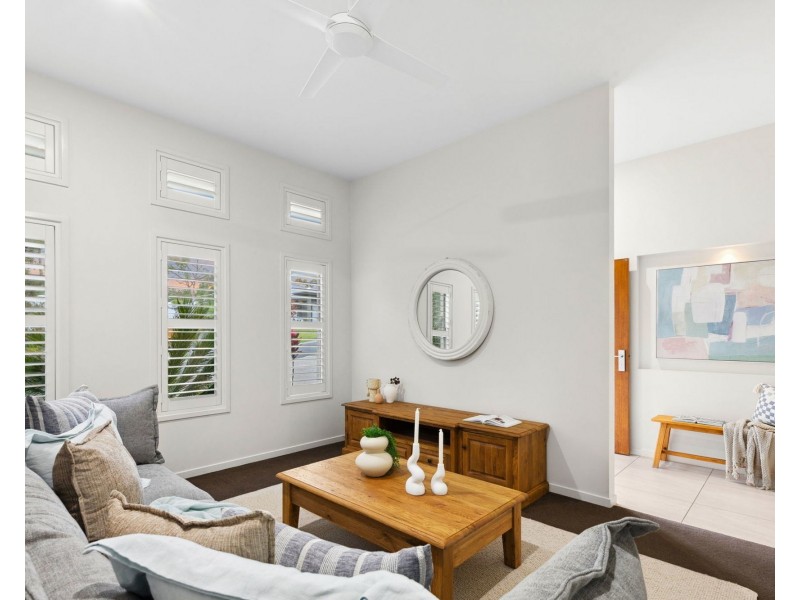 12 Agathis Place, Noosaville QLD 4566