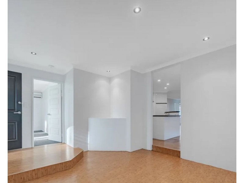 23 Vaucluse Crescent, Ellenbrook WA 6069