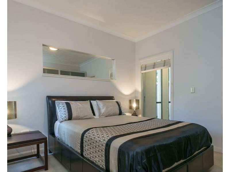 2/34 Highlands Street, Albion QLD 4010