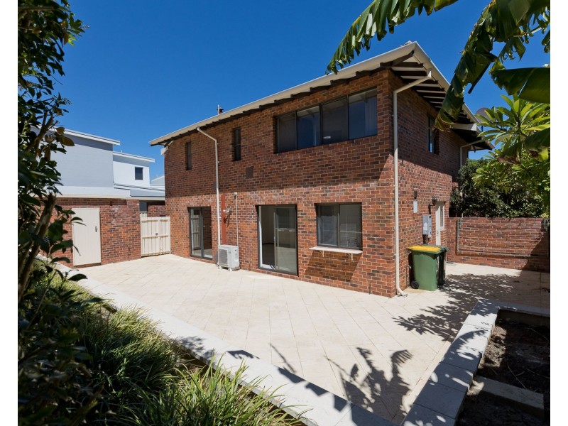 3/10 Leonora Street, Como WA 6152