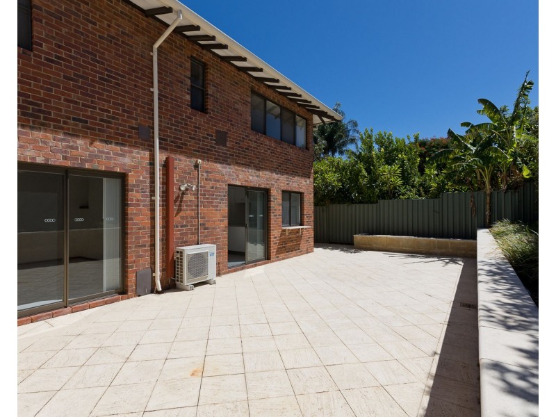 3/10 Leonora Street, Como WA 6152