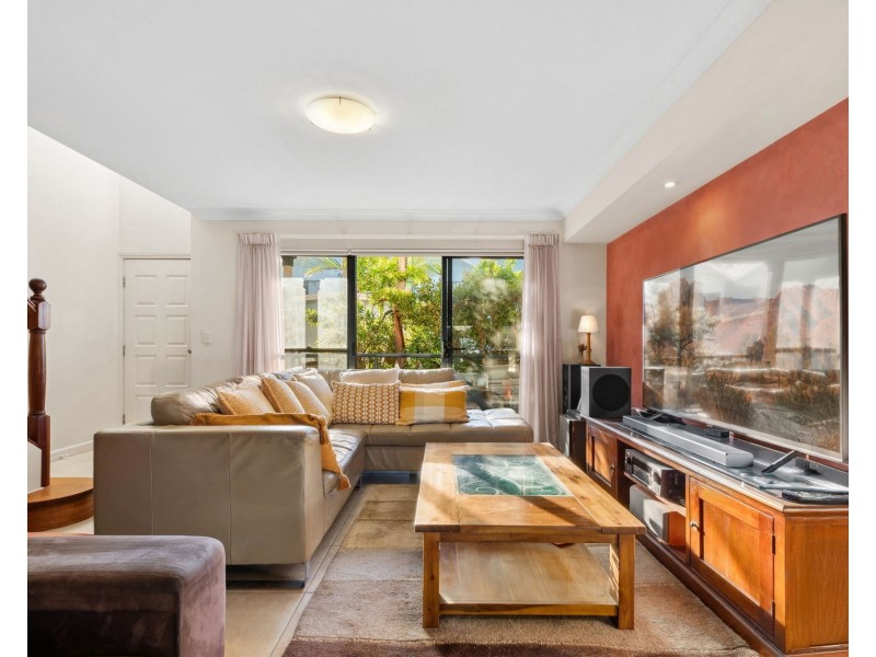 9/151-153 Mudjimba Beach Road, Mudjimba QLD 4564