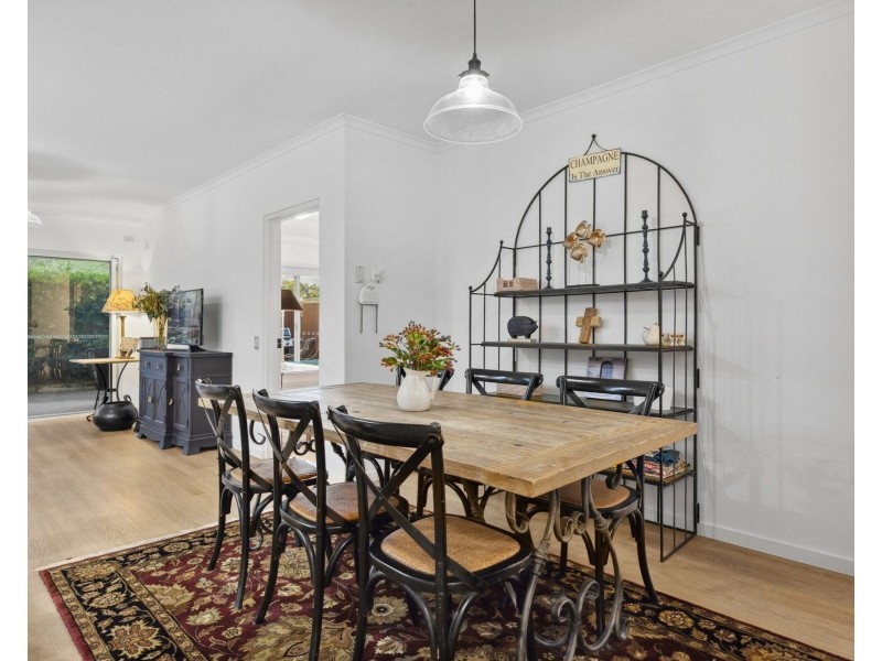 3/144 Noosa Parade, Noosaville QLD 4566