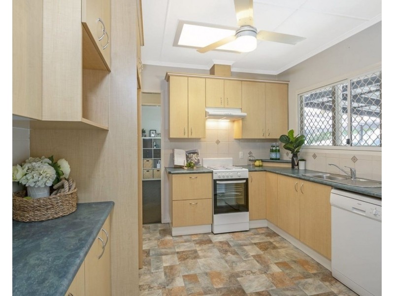 92 Patricks Road, Arana Hills QLD 4054