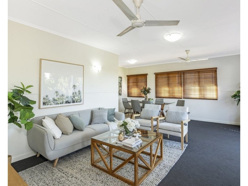 92 Patricks Road, Arana Hills QLD 4054