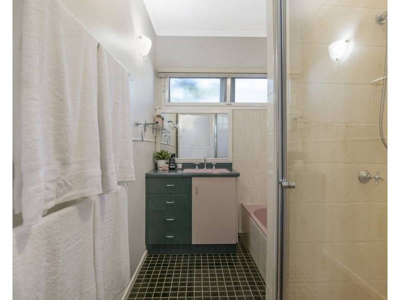 92 Patricks Road, Arana Hills QLD 4054