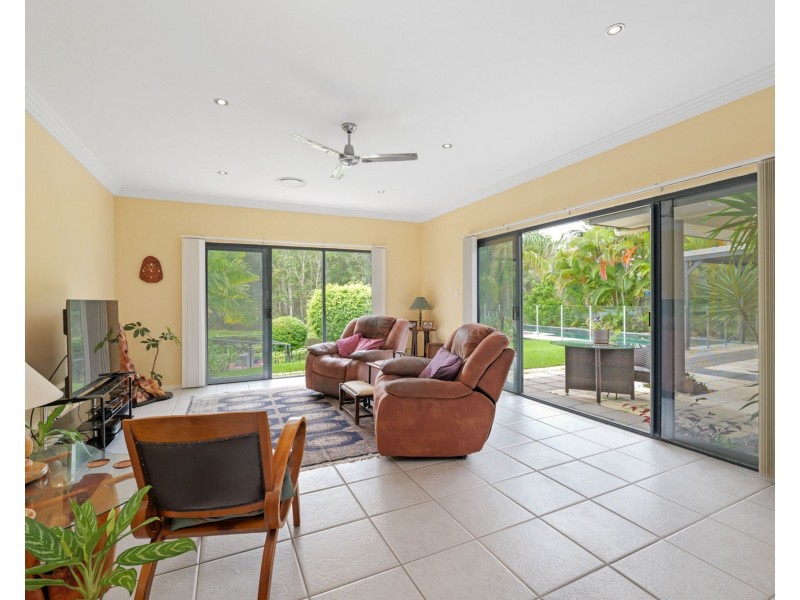 17 Undanbi Place, Pelican Waters QLD 4551