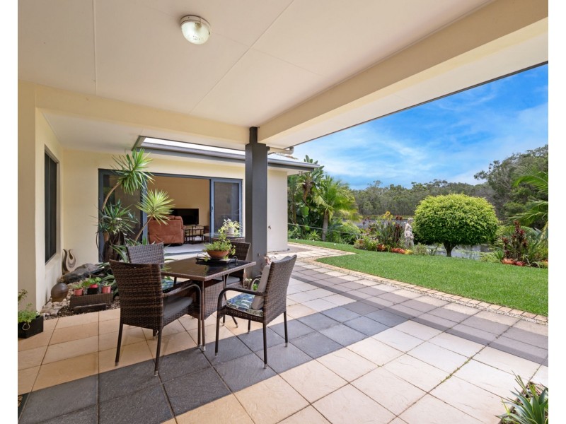 17 Undanbi Place, Pelican Waters QLD 4551