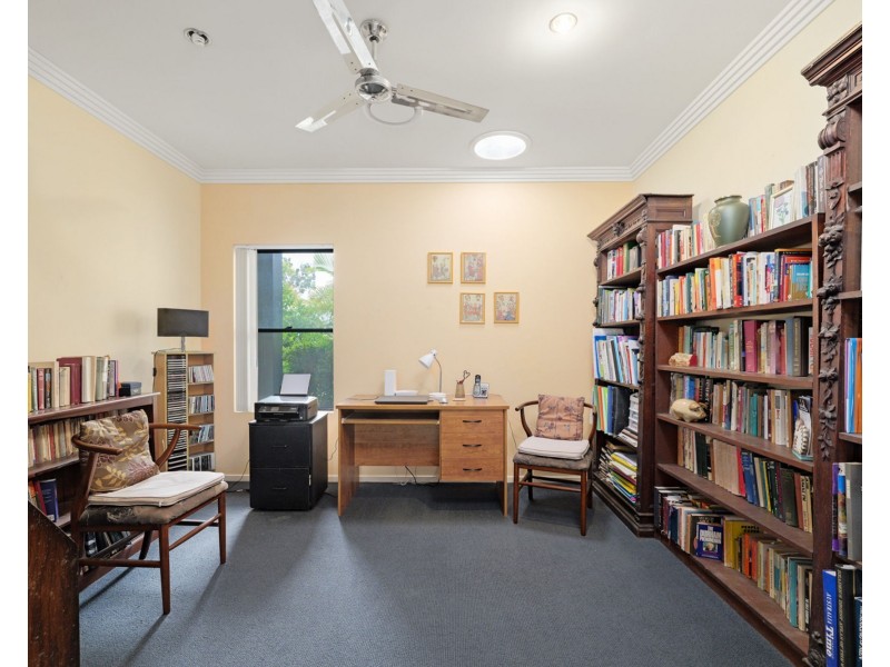 17 Undanbi Place, Pelican Waters QLD 4551