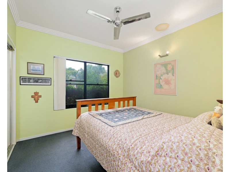 17 Undanbi Place, Pelican Waters QLD 4551