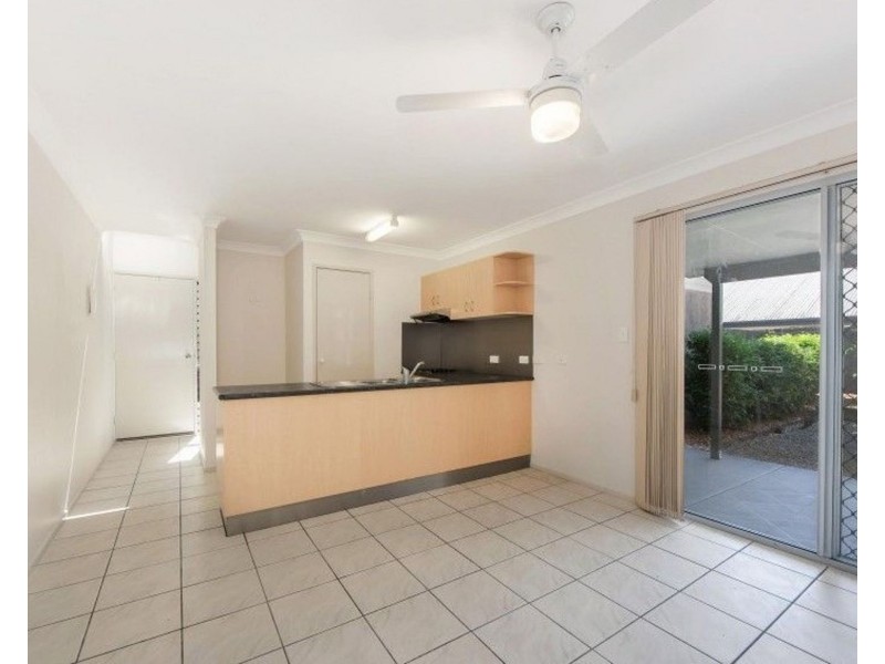 1/19 Bergin Street, Booval QLD 4304
