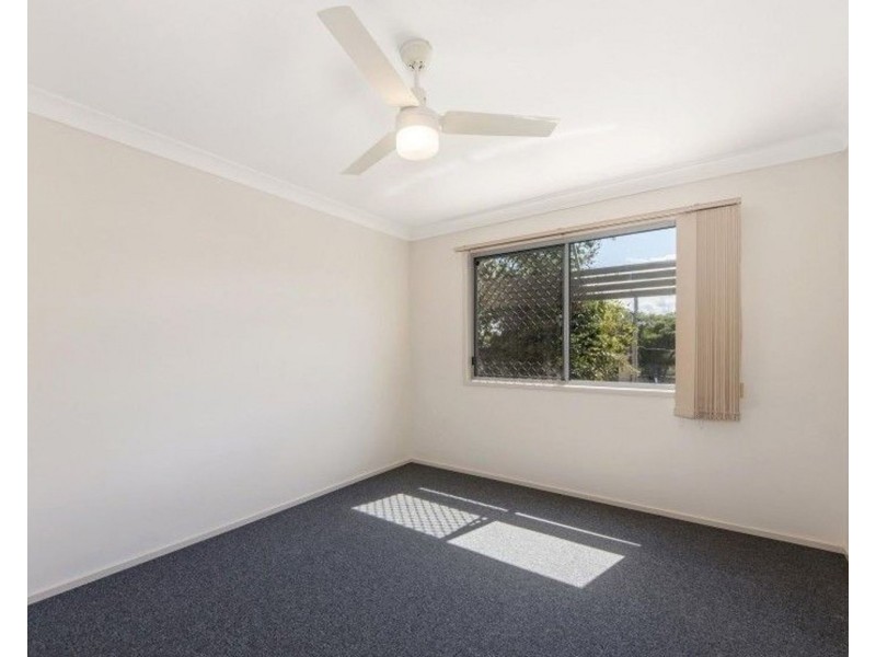1/19 Bergin Street, Booval QLD 4304