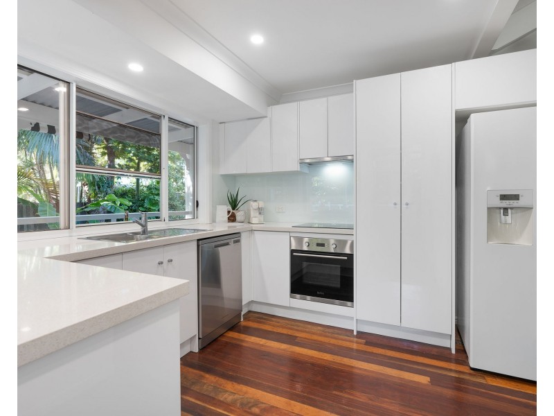 16 Lilly Pilly Place, Noosaville QLD 4566