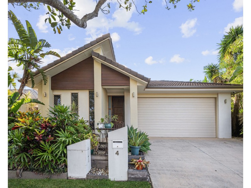 4 Millettia Close, North Lakes QLD 4509