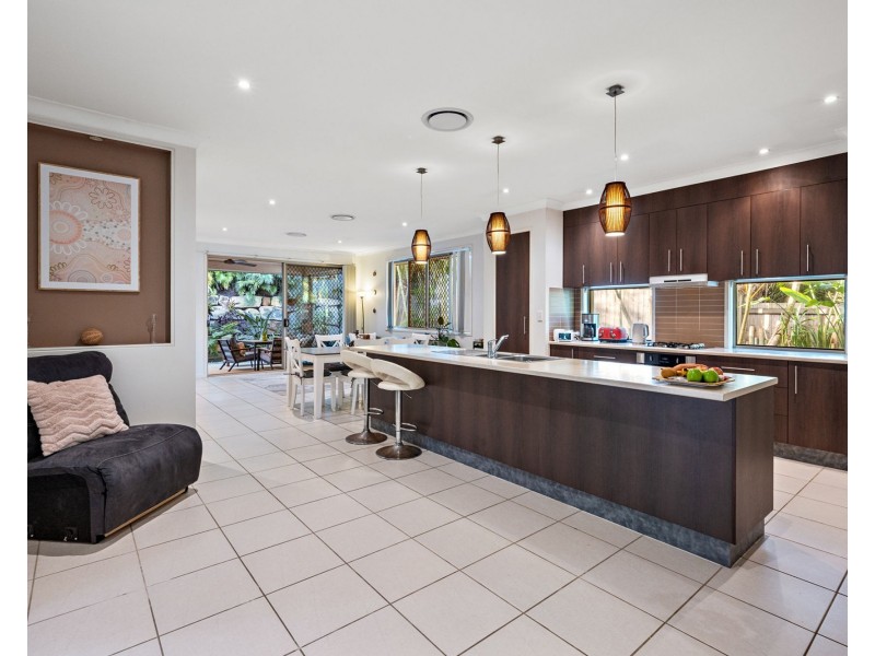 4 Millettia Close, North Lakes QLD 4509