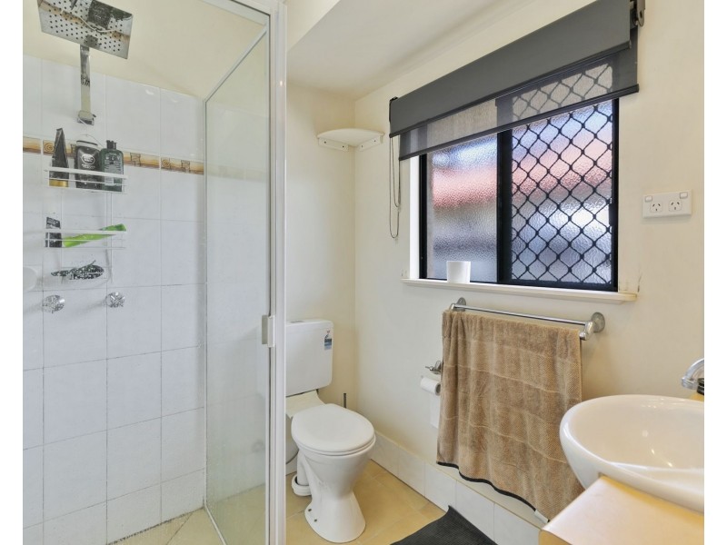 18 Cable Close, Kewarra Beach QLD 4879