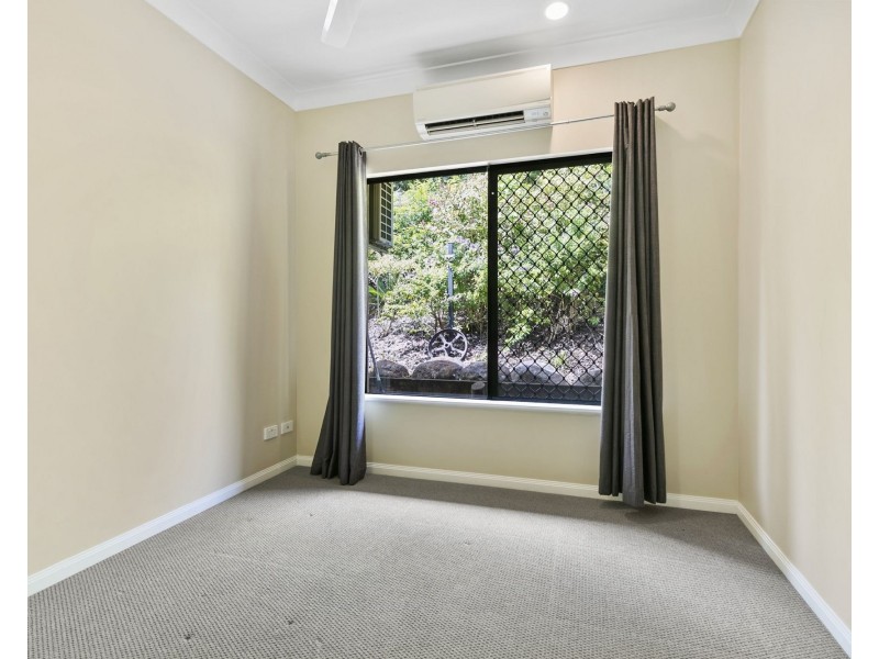 18 Cable Close, Kewarra Beach QLD 4879