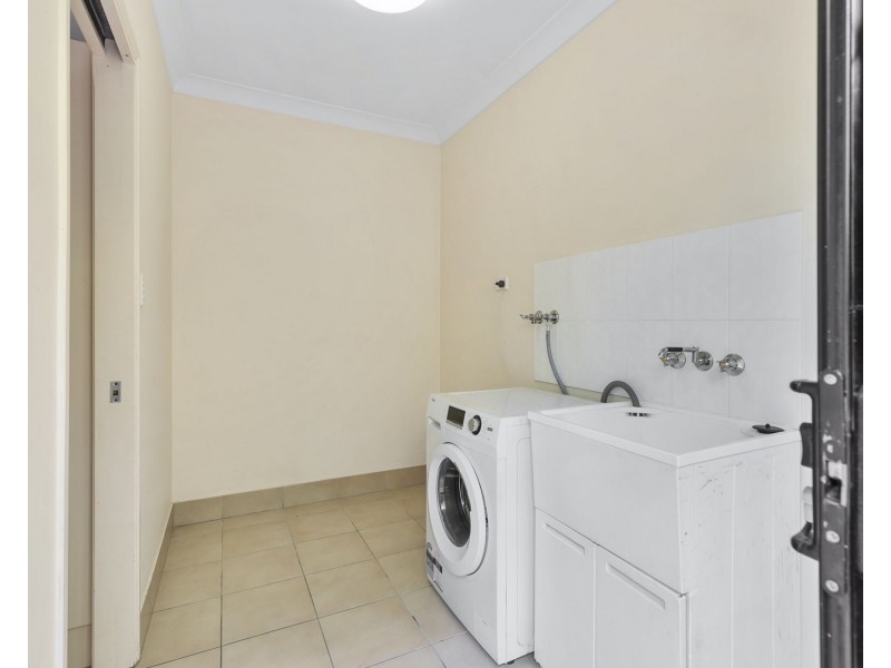 18 Cable Close, Kewarra Beach QLD 4879