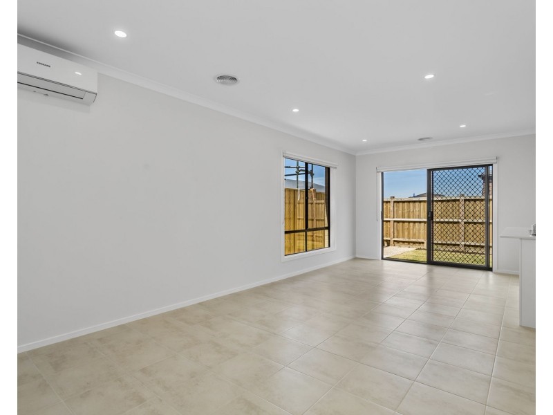 10 Marlena Street, Truganina VIC 3029