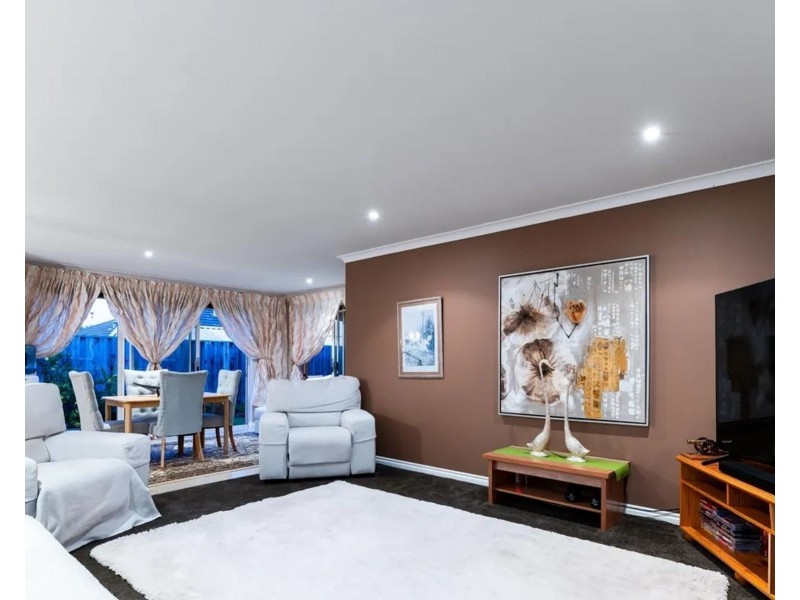 26 Vasse Gardens, Ellenbrook WA 6069