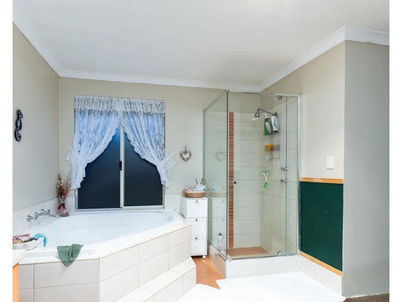 26 Vasse Gardens, Ellenbrook WA 6069