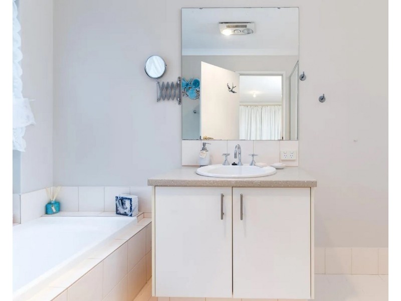 26 Vasse Gardens, Ellenbrook WA 6069