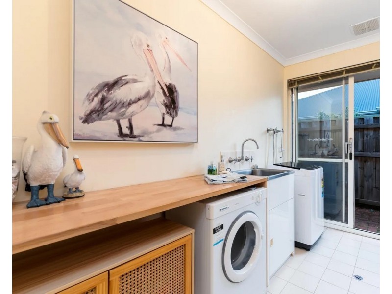 26 Vasse Gardens, Ellenbrook WA 6069