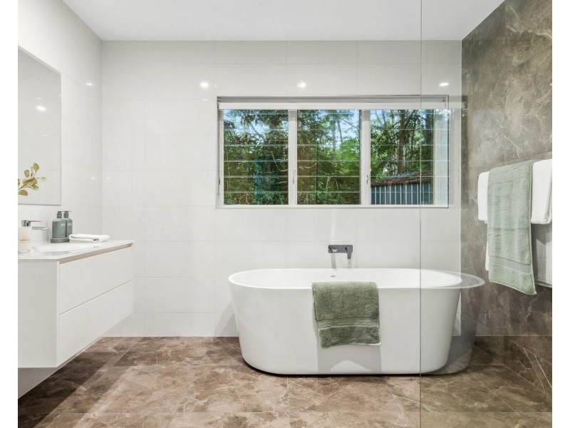 110 Laguna Grove, Doonan QLD 4562