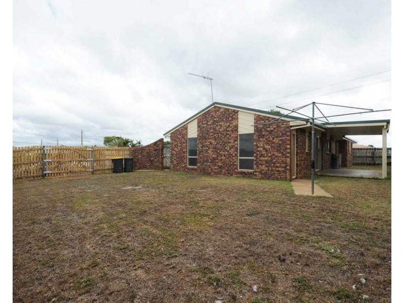 2 Southern Cross Drive, Avoca QLD 4670
