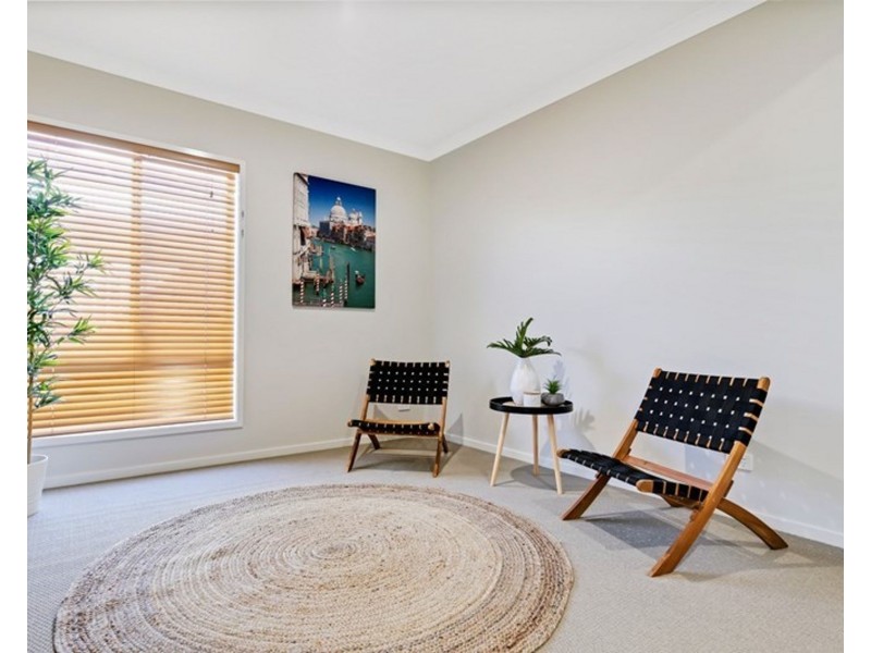 10 Fortier Street, Pelican Waters QLD 4551