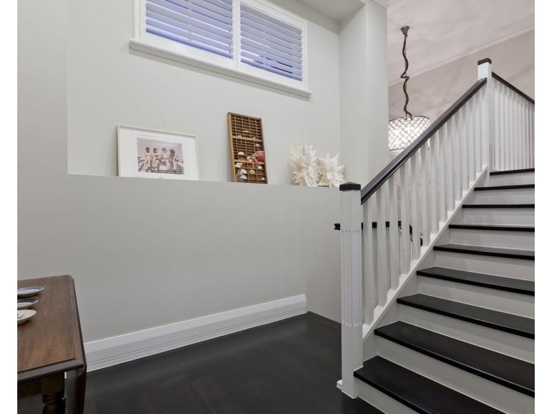 99 Clement Street, Swanbourne WA 6010