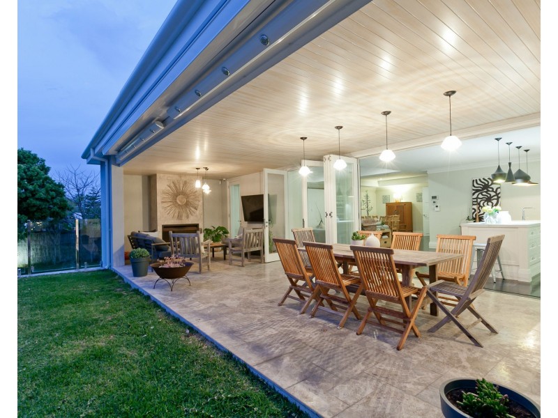 99 Clement Street, Swanbourne WA 6010