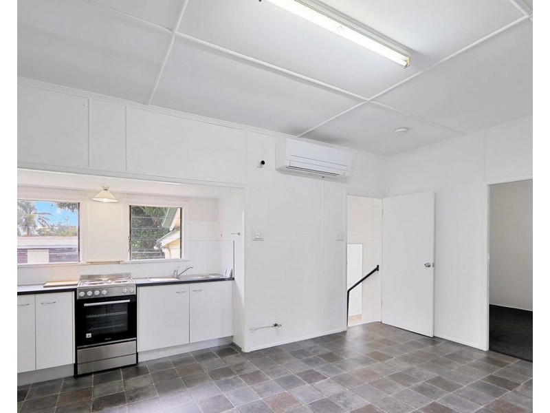 3 Aberdeen Street, Bundaberg South QLD 4670