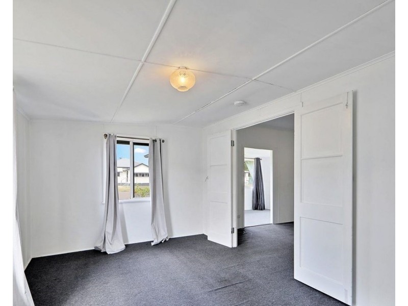 3 Aberdeen Street, Bundaberg South QLD 4670