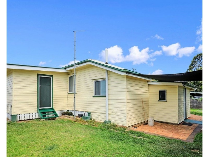 3 Aberdeen Street, Bundaberg South QLD 4670