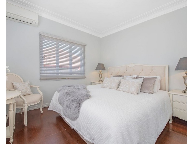 28 Glebe Street, Gordon Park QLD 4031