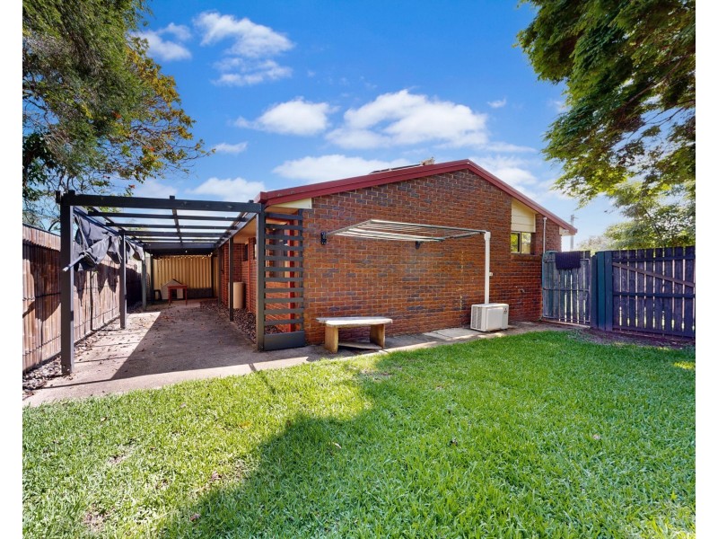1/5 Grove Crescent, Beachmere QLD 4510