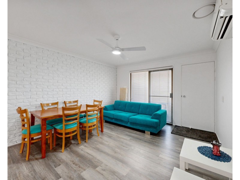 1/5 Grove Crescent, Beachmere QLD 4510