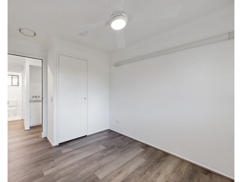 1/5 Grove Crescent, Beachmere QLD 4510