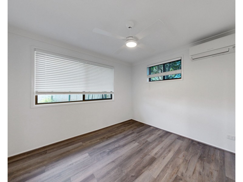 1/5 Grove Crescent, Beachmere QLD 4510