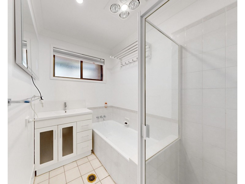1/5 Grove Crescent, Beachmere QLD 4510