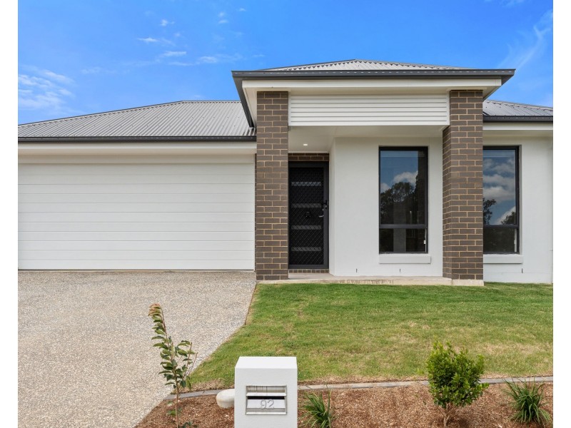 92 Soho Drive, Deebing Heights QLD 4306